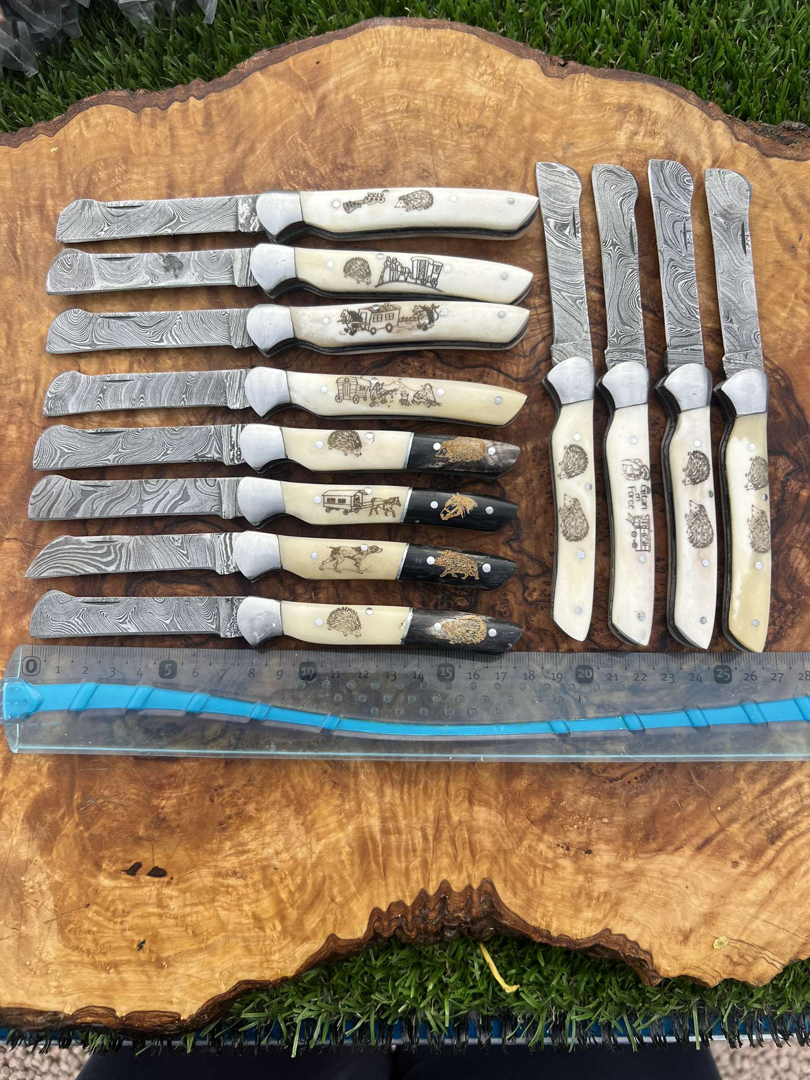 Grand greffoir lame damas