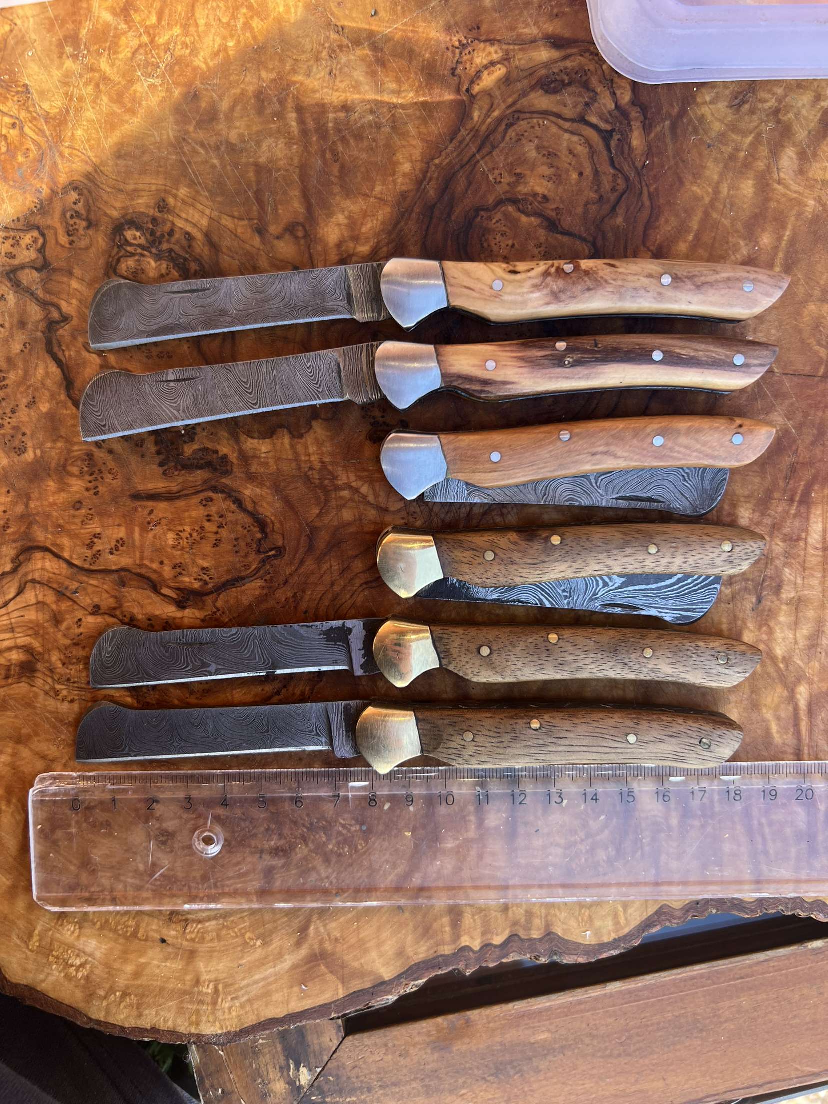 Grand greffoir lame damas