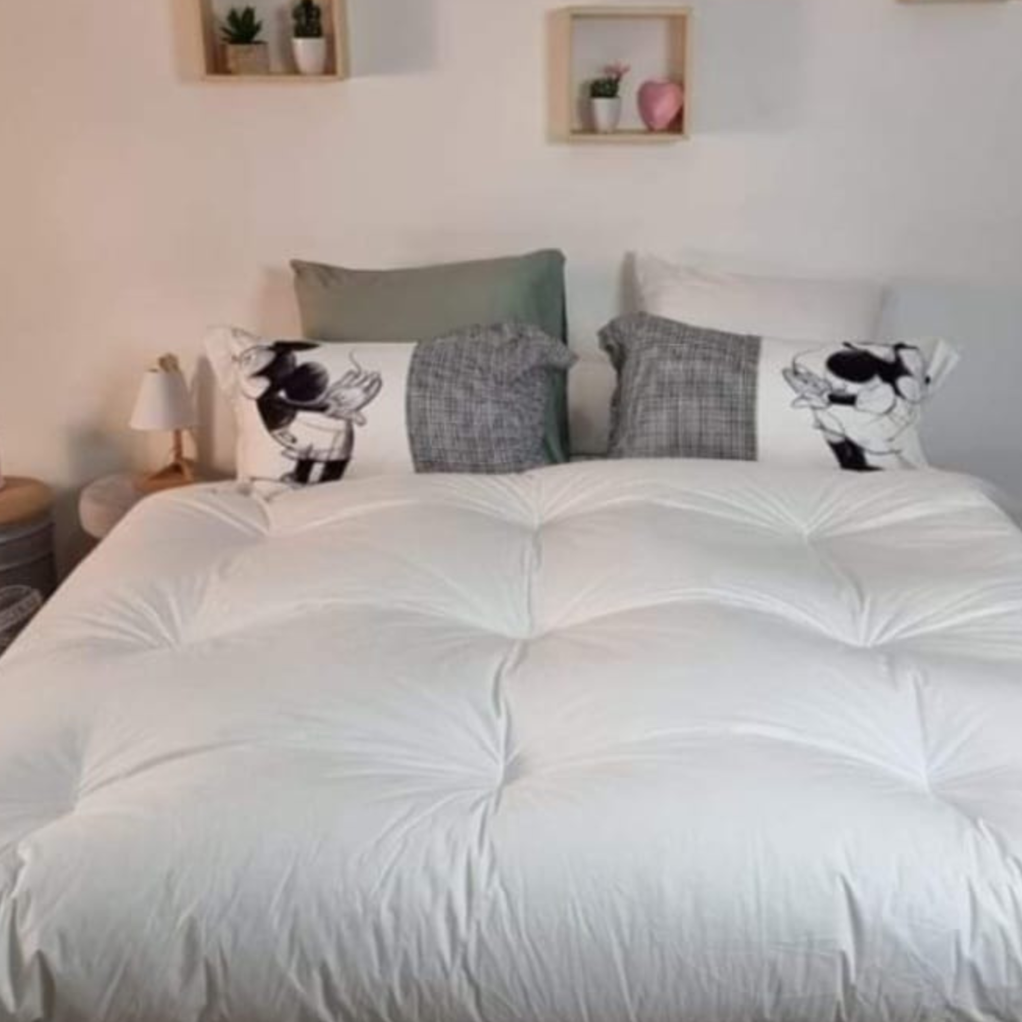 COUETTE PIQUÉE 210×210 – 9 piqûres