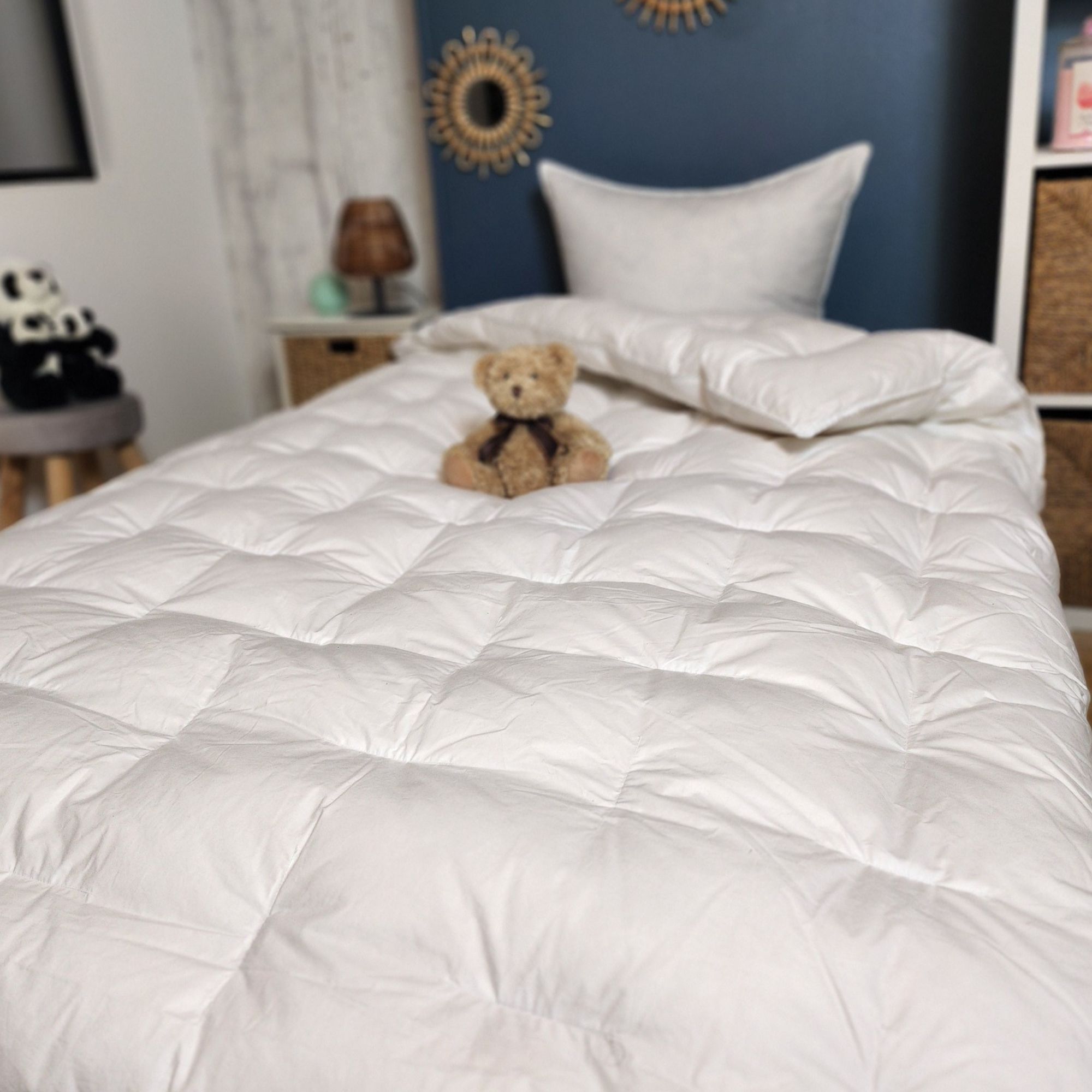 NOUVEAUTÉ – COUETTE PIQUÉE 140×200 – 77 piqûres