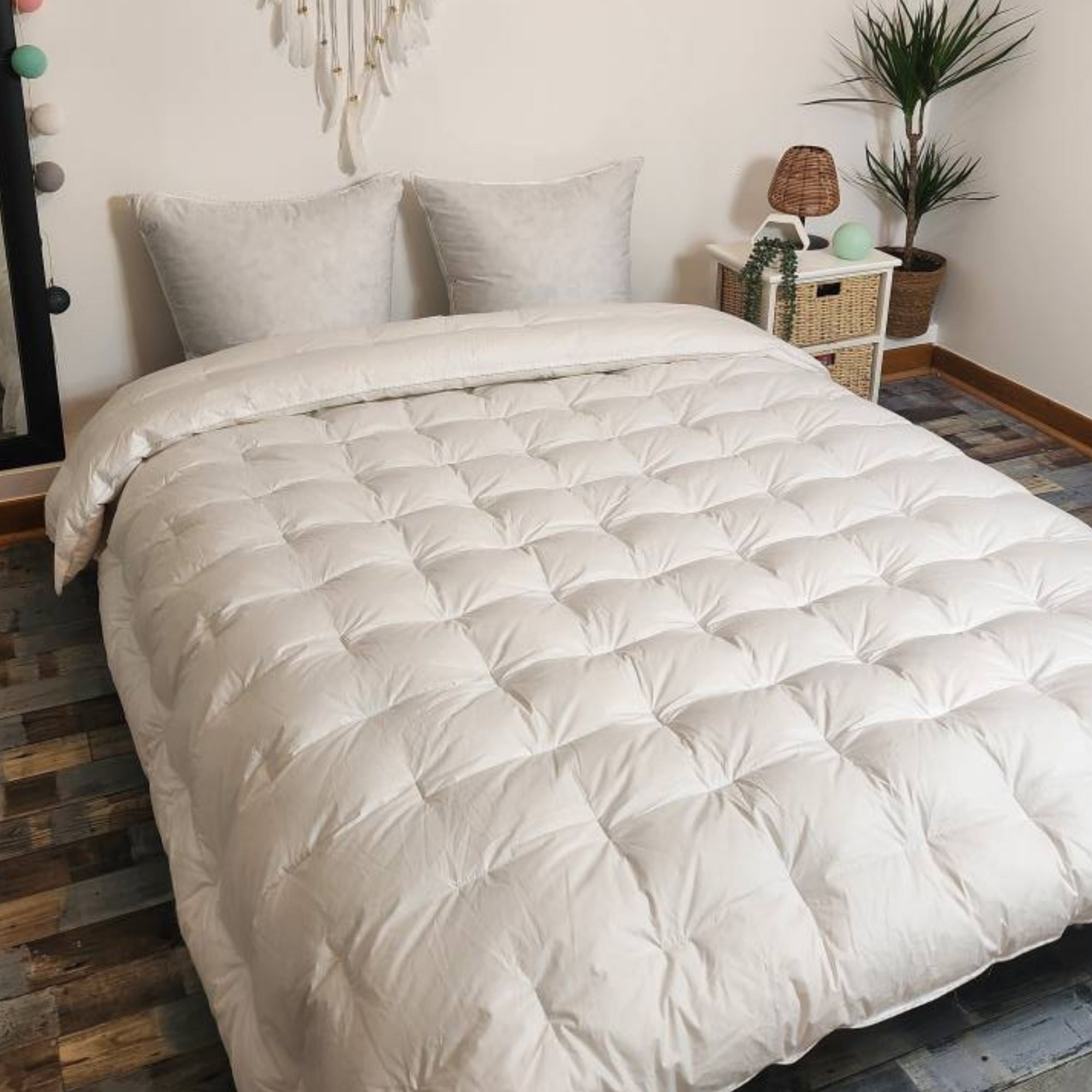 NOUVEAUTÉ – COUETTE PIQUÉE 220×240 – 156 piqûres