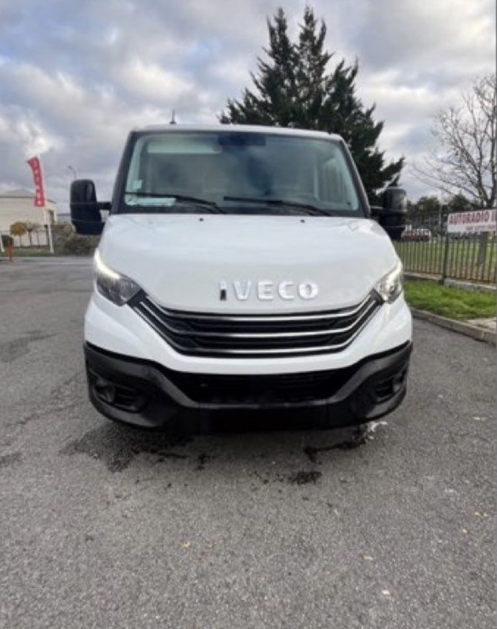 Iveco daily 35 c21 210ch 2023