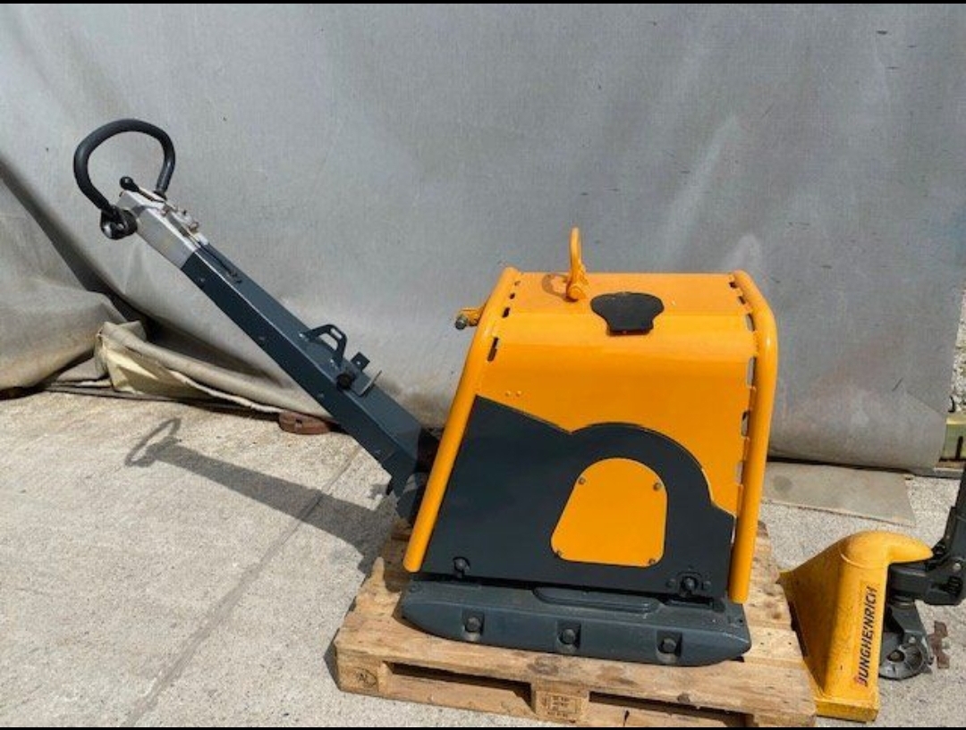 Plaque vibrante Weber 587 kg