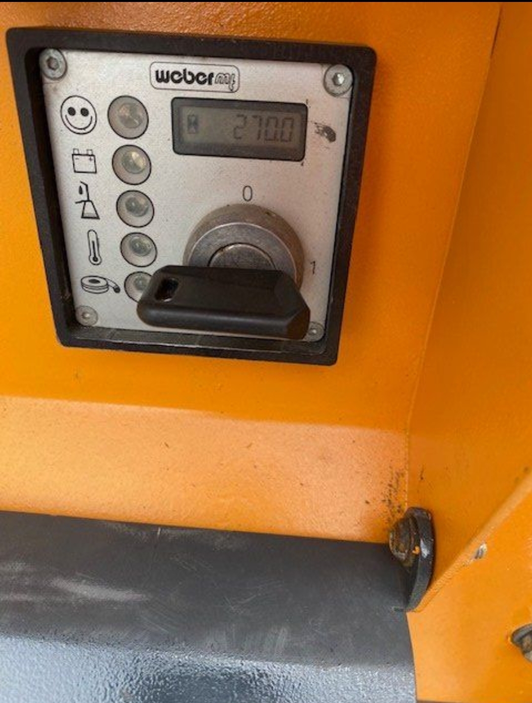 Plaque vibrante Weber 587 kg